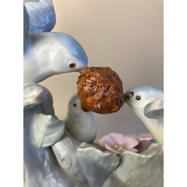 Haus of Lucy - 'I Feel Like Chicken Tonight' Figurine