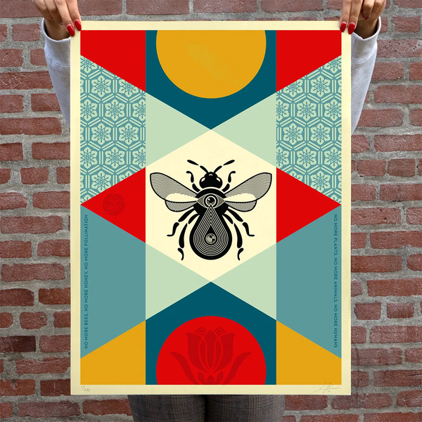 SHEPARD FAIREY - 'BEE GEOMETRIC' (BLUE)